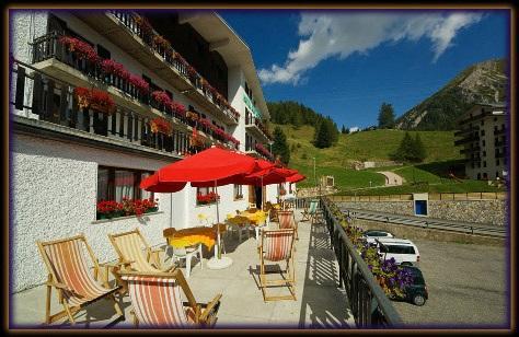 Des Alpes Hotel Foppolo